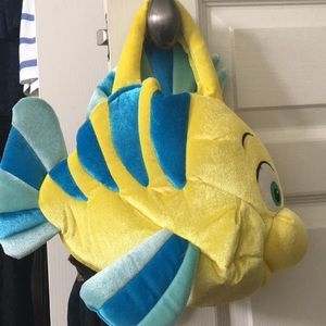 flounder backpack